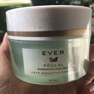 Ever Skincare REVEAL Biomimetic Peel Pads
